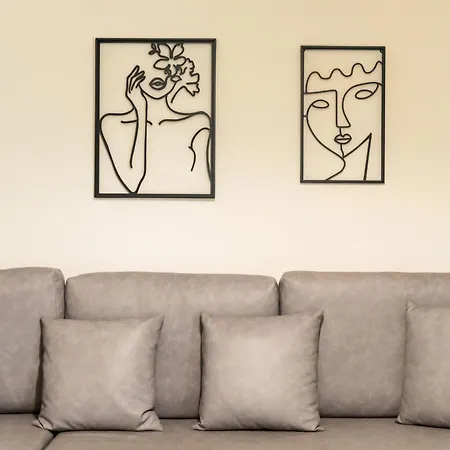 Elysee Apartment 2-2