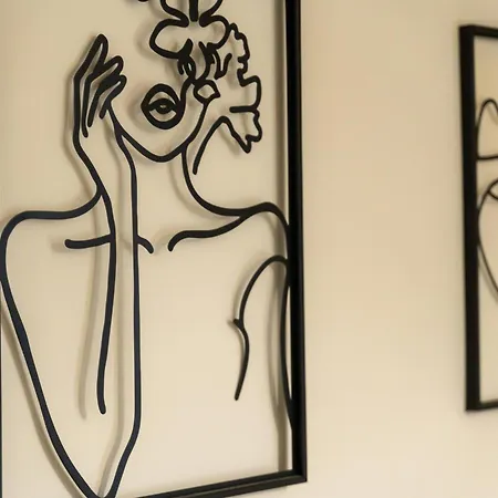 Elysee Apartment 2-3